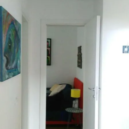 Casa Al Mare Livorno Apartmán *