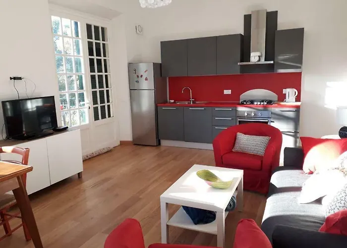 Апартаменты Casa Al Mare Livorno *